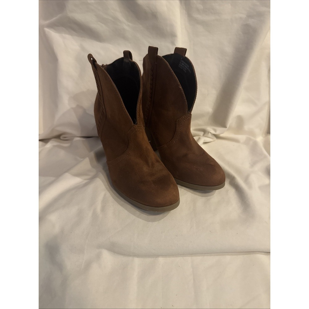 C Comfort Brown Suede Booties Ankle‎ Boots Size 8